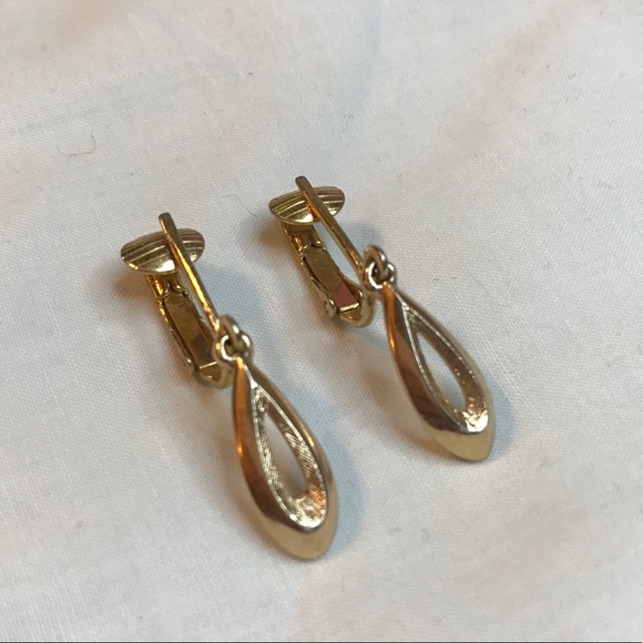 Small Gold Tint Teardrop Clip Earrings - Picture 2 of 5